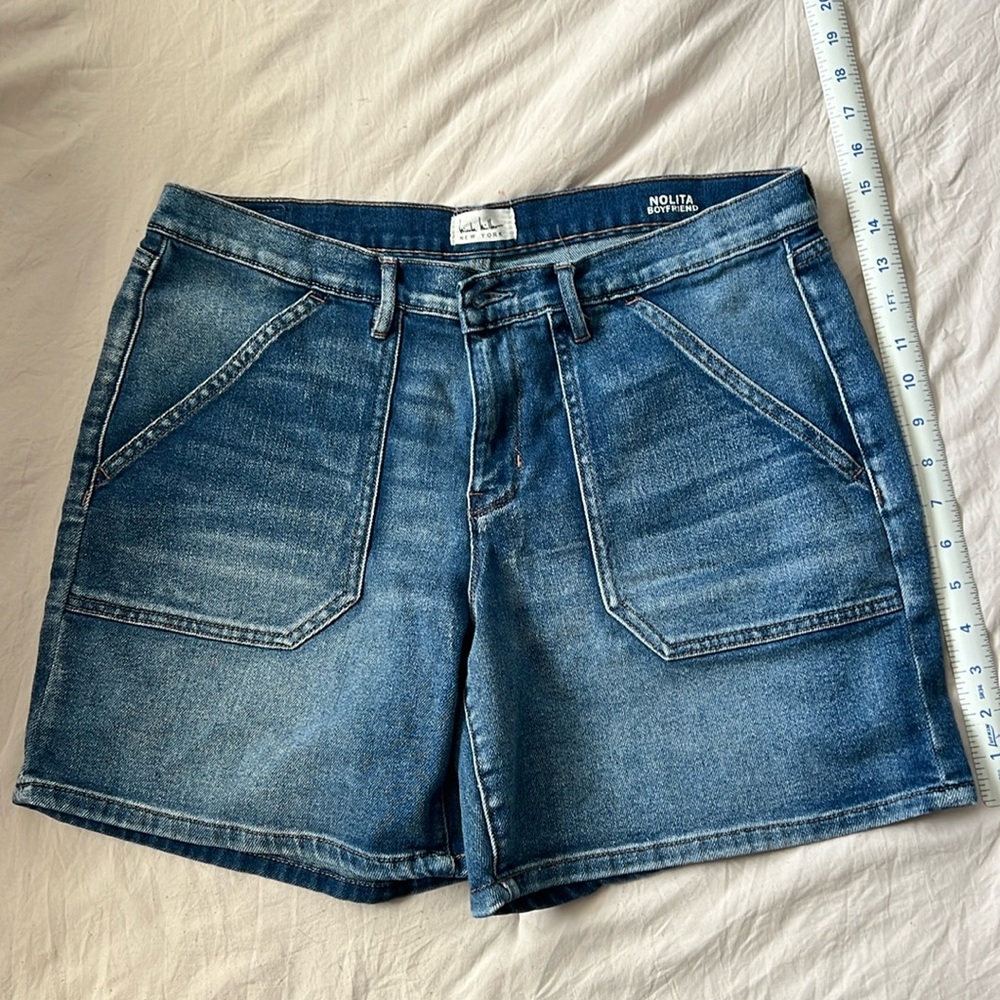 Nicole Miller Nolita Boyfriend Women’s Size 10 denim shorts